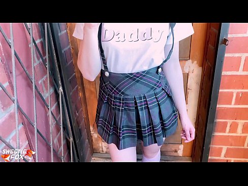 ❤️ ʻO ke kaikamahine kula e ʻū hohonu i kāna dick a hoʻopaʻa ʻia ma mua o nā papa. Porn video iā mākou haw.milfnut-net.ru ️❤