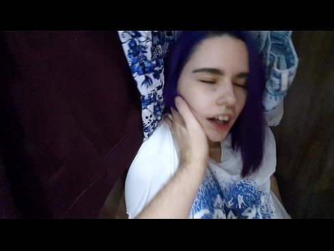 ❤️ Loaʻa i koʻu kaikuahine i loko o ke keʻena kīʻaha a kōkua iā ia e ʻimi Porn video iā mākou haw.milfnut-net.ru ️❤